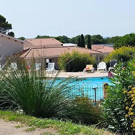 Appartement 2 Pieces Le Domaine De Manon Signes Exterior foto